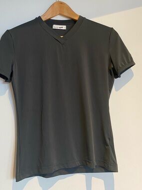 V-Neck Short Sleeve Shirt - grey/dark green